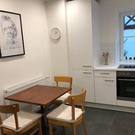 ויינהיים Turmwohnung Buedinger Hof מראה חיצוני תמונה