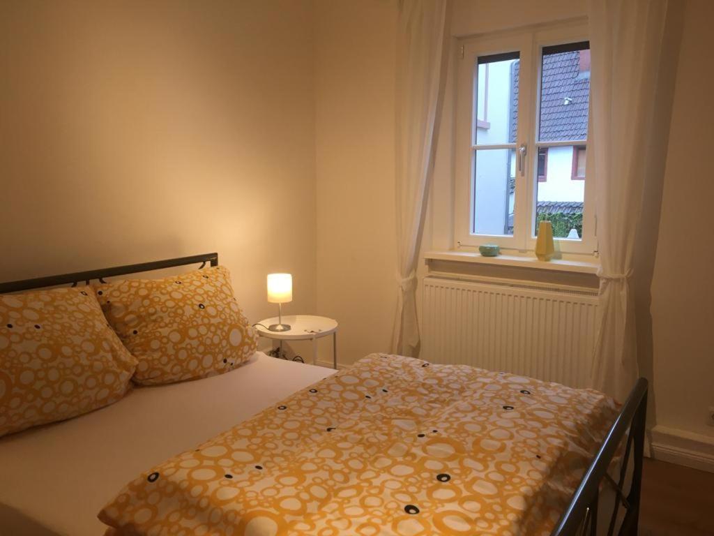 ויינהיים Turmwohnung Buedinger Hof מראה חיצוני תמונה